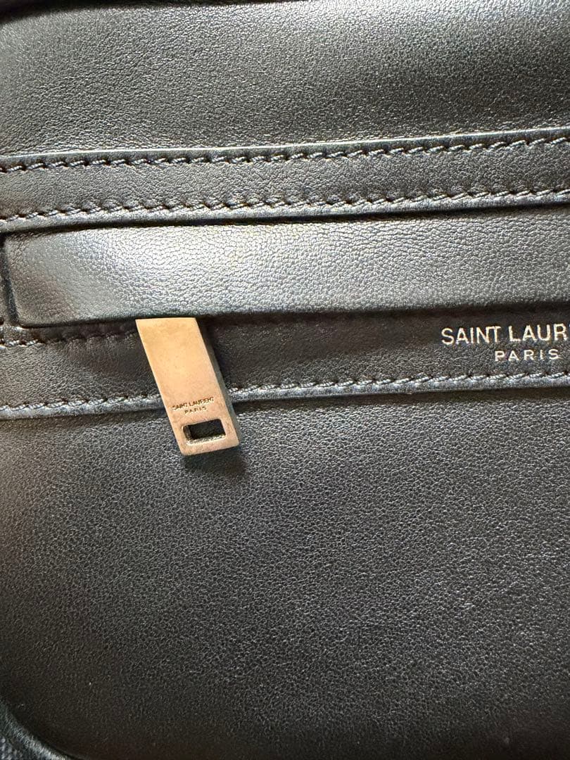 サンローラン スモールカメラバッグ ブラック レザー