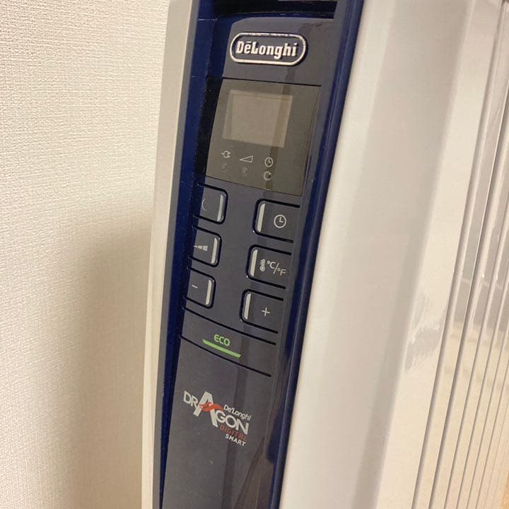 デロンギ オイルヒーター 【美品＊送料無料＊匿名配送】