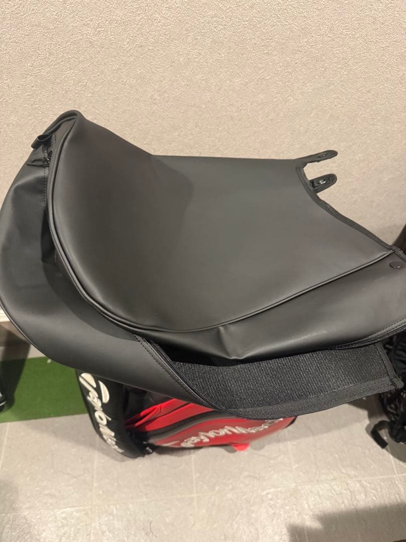 テーラーメイド　ツアーカートバッグ