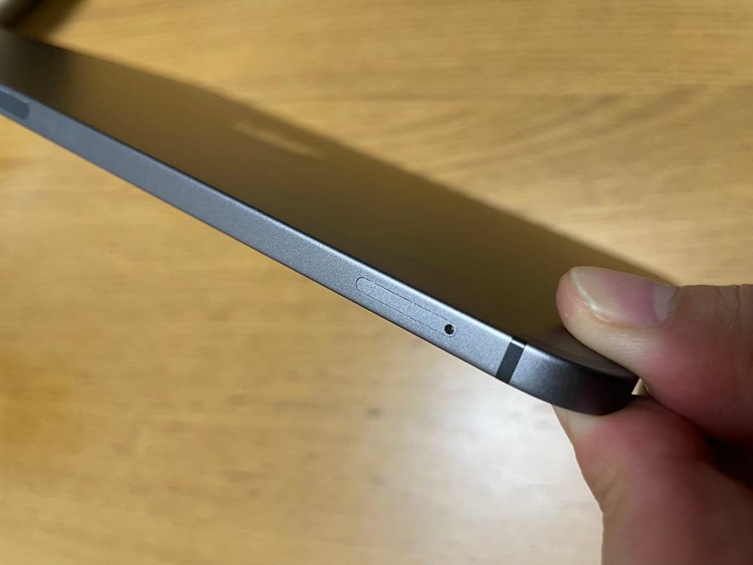 【アップル】iPad Pro11インチ 第1世代 256GB セルラー