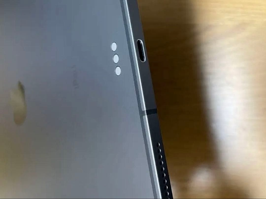 【アップル】iPad Pro11インチ 第1世代 256GB セルラー