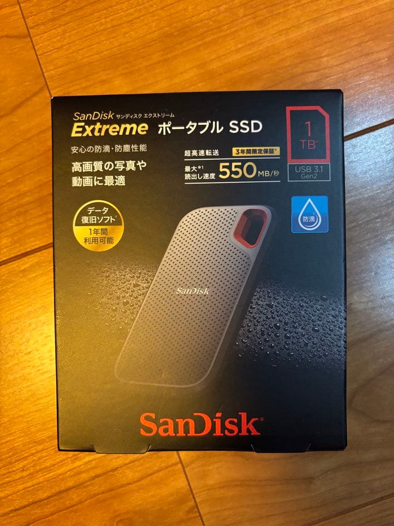 (未使用品)SanDisk SDSSDE60-1T00-J25 Extreme
