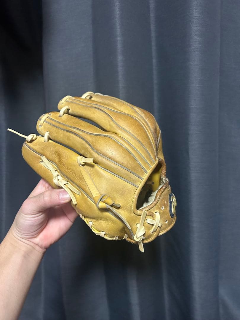 アシックス ゴールドステージ硬式内野手用グローブ 良型 即戦力‼️