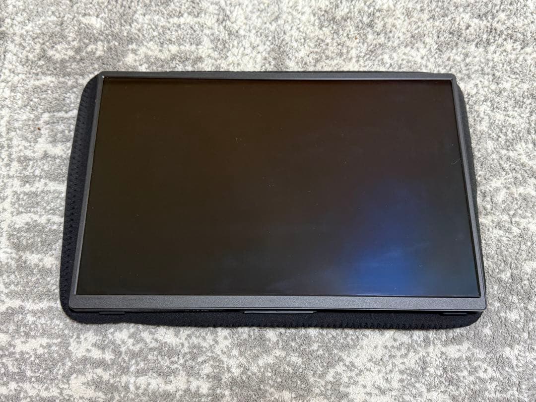 14インチ 4K OLED ポータブルモニター Switch対応 ケース付