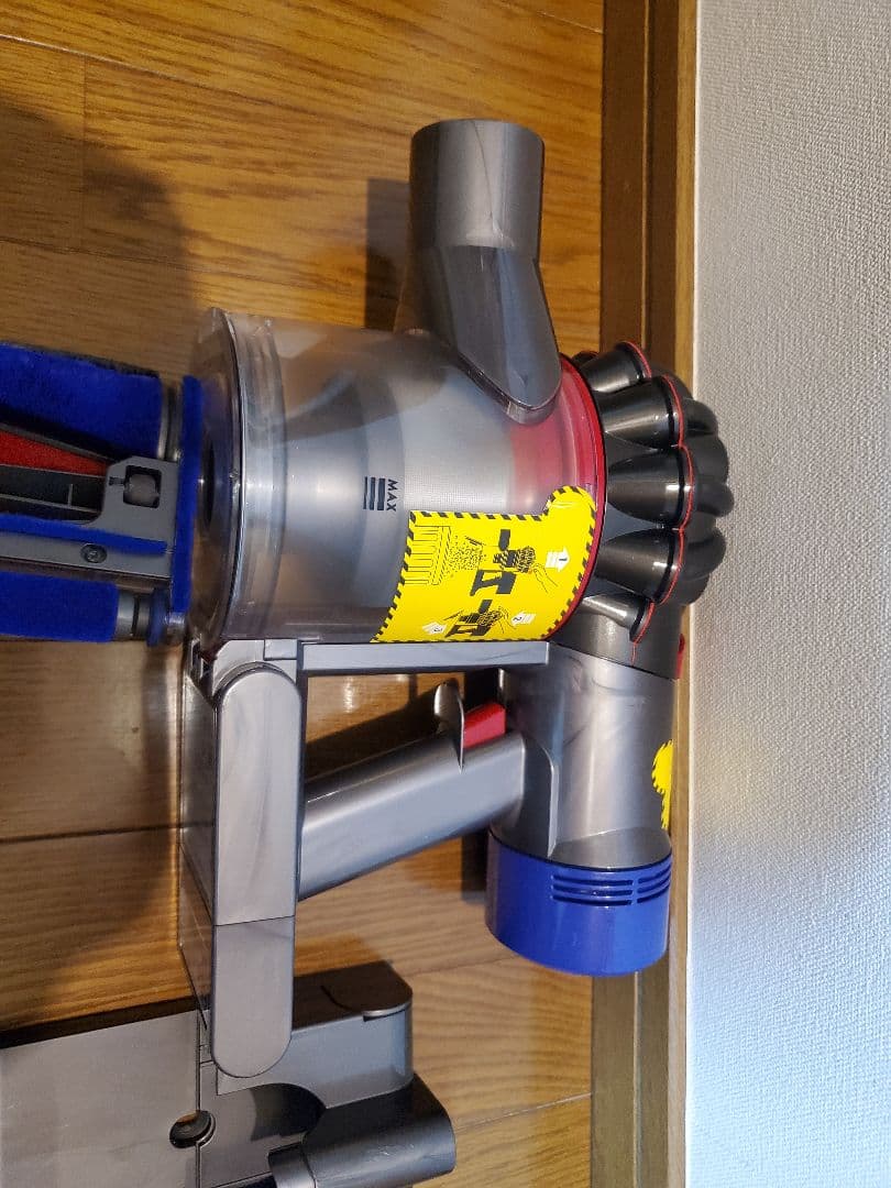 Dyson V8分解清掃動作確認済