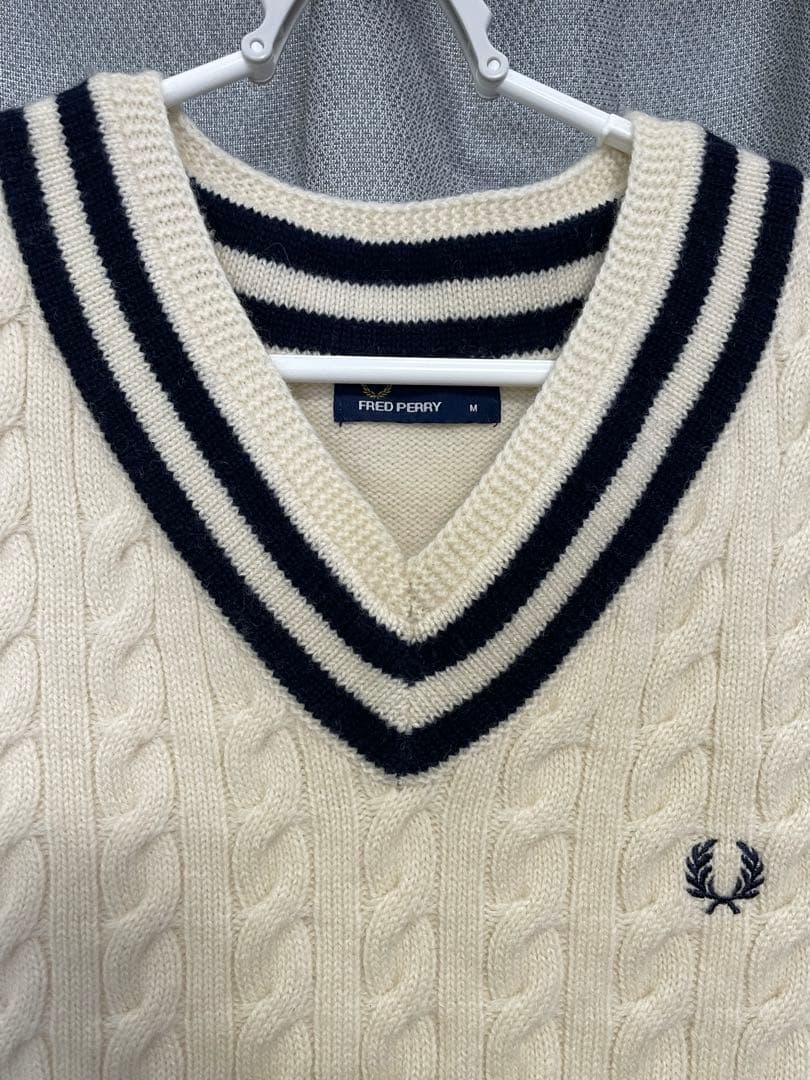 フレッドペリー チルデンニット　ウール　ベスト　メンズ　Mサイズ