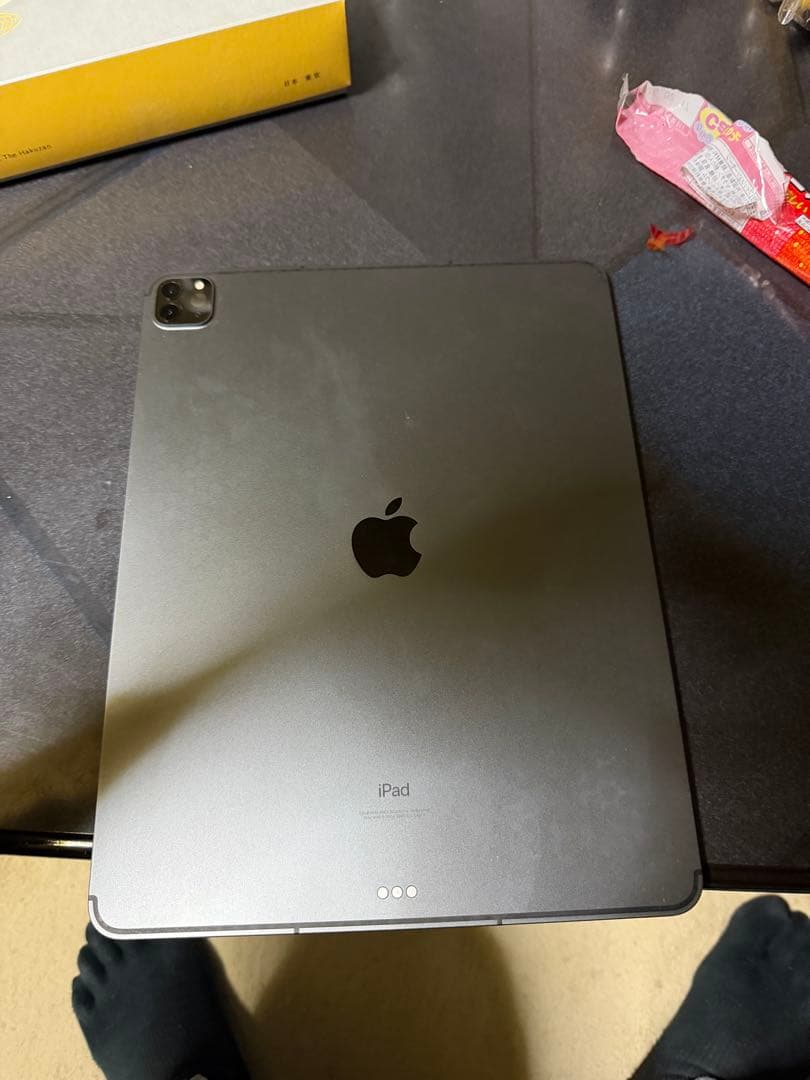 iPad Pro第5世代)スペースグレー + Magic Keyboard