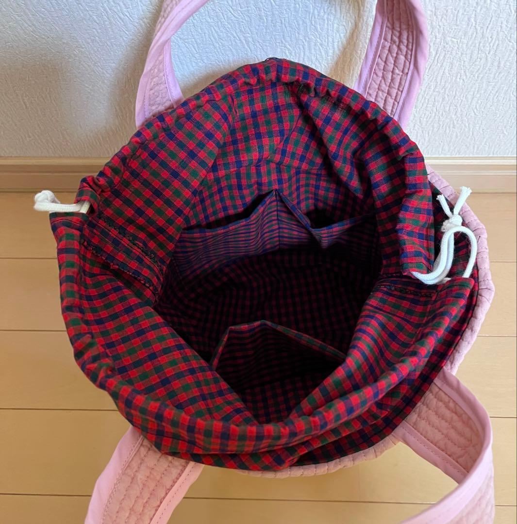 専用ページです。ピンクヌビ生地×合皮/ランチバック&ポーチ