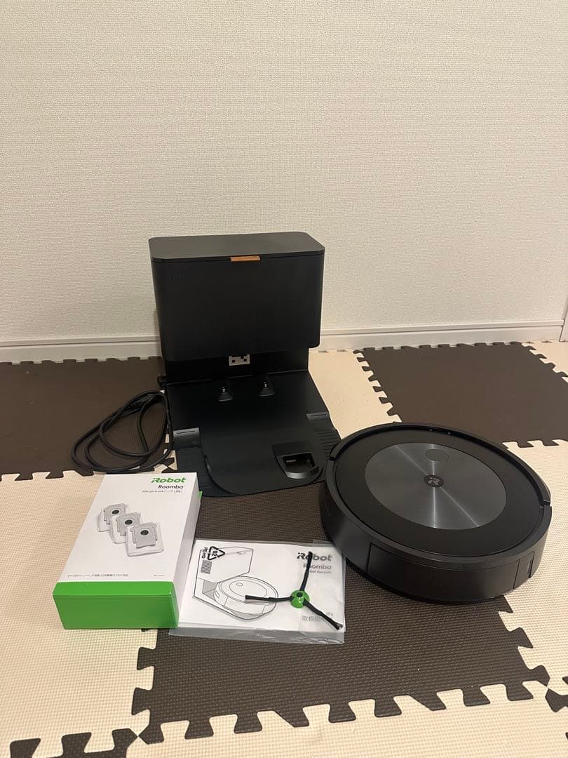 iRobot Roomba j7＋　ロボット掃除機本体