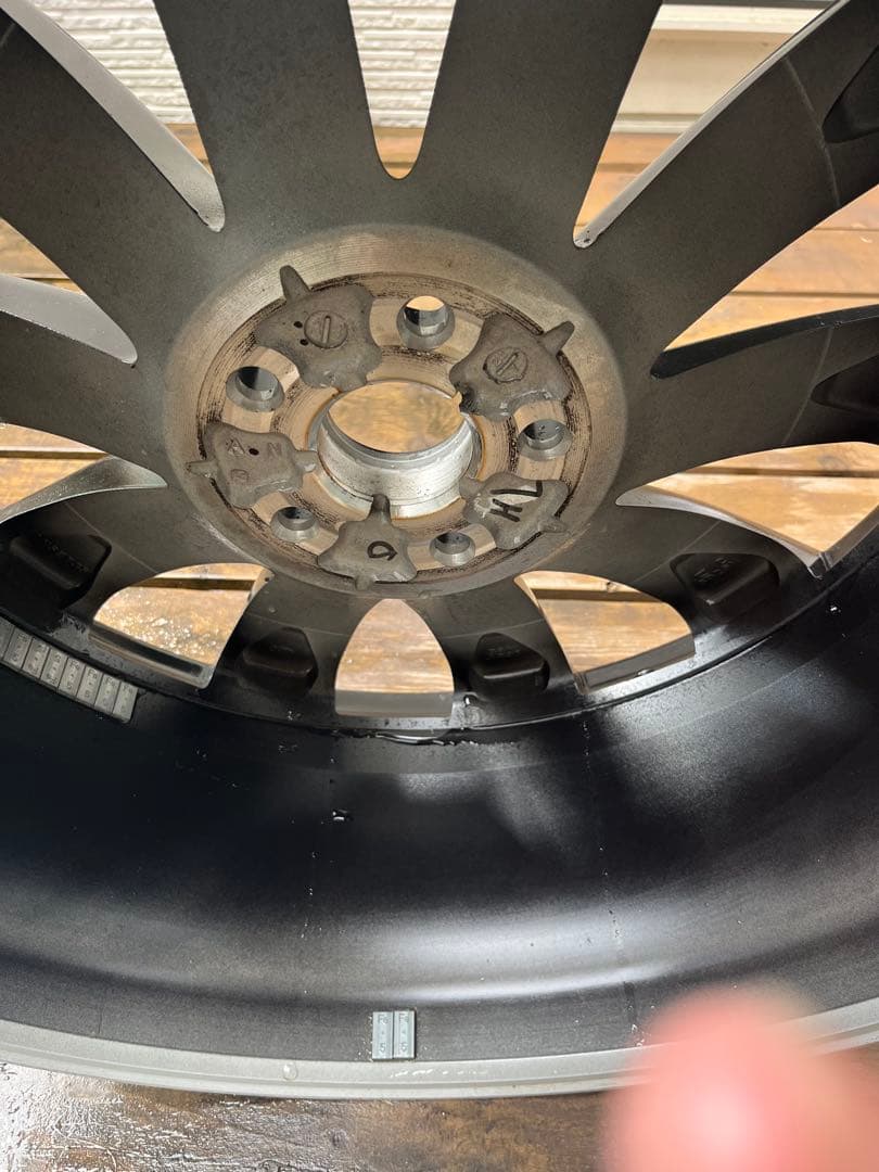 21インチ クラウンスポーツブラックホイール