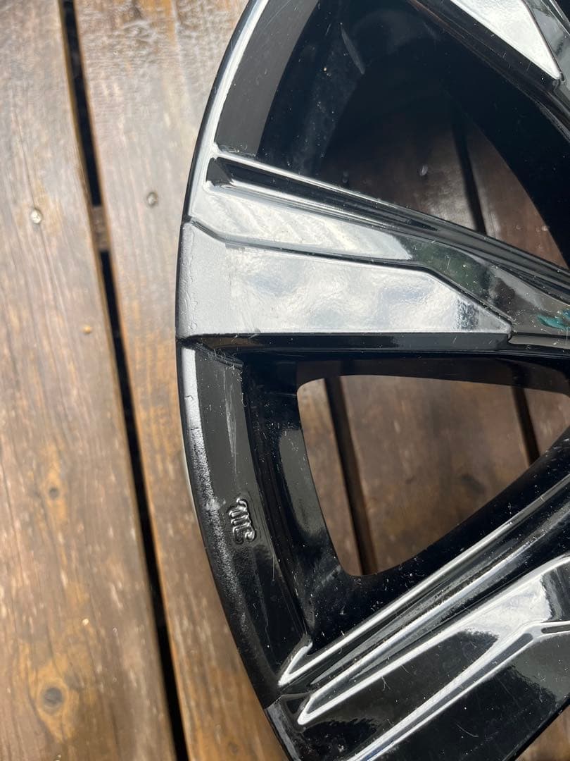 21インチ クラウンスポーツブラックホイール