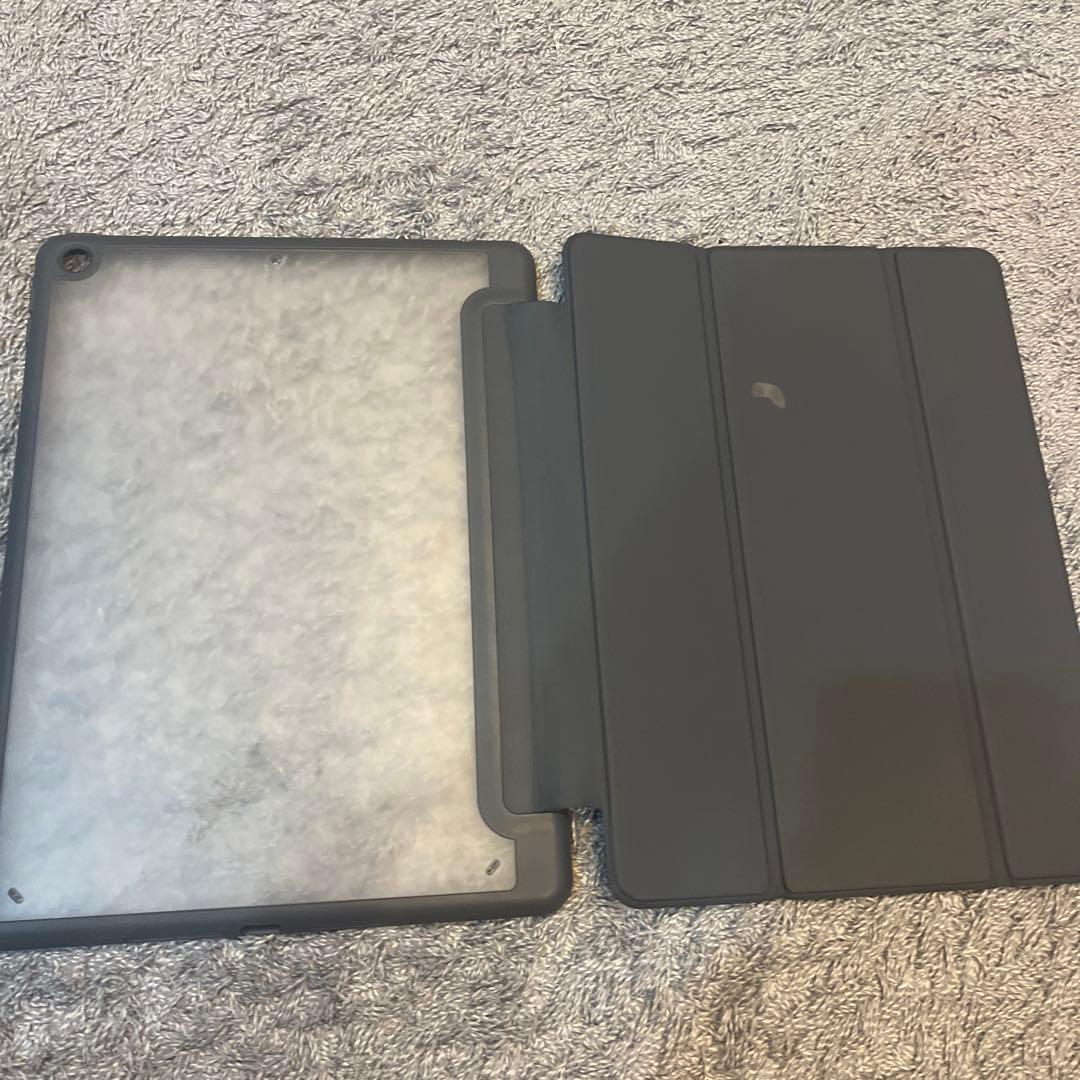 iPad (第7世代) 10.2インチ シルバー