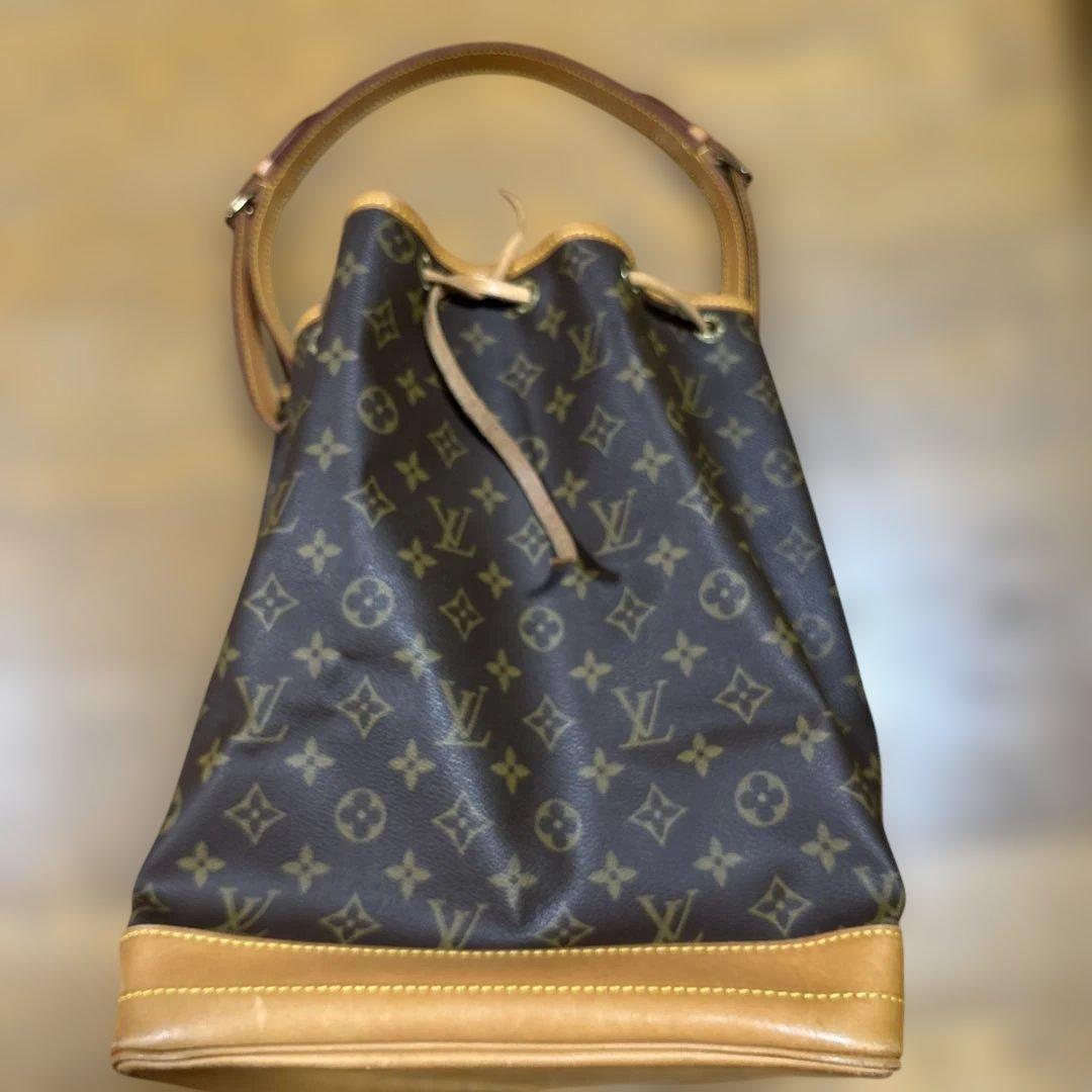 Louis Vuitton ノエ　モノグラム ショルダーバッグ