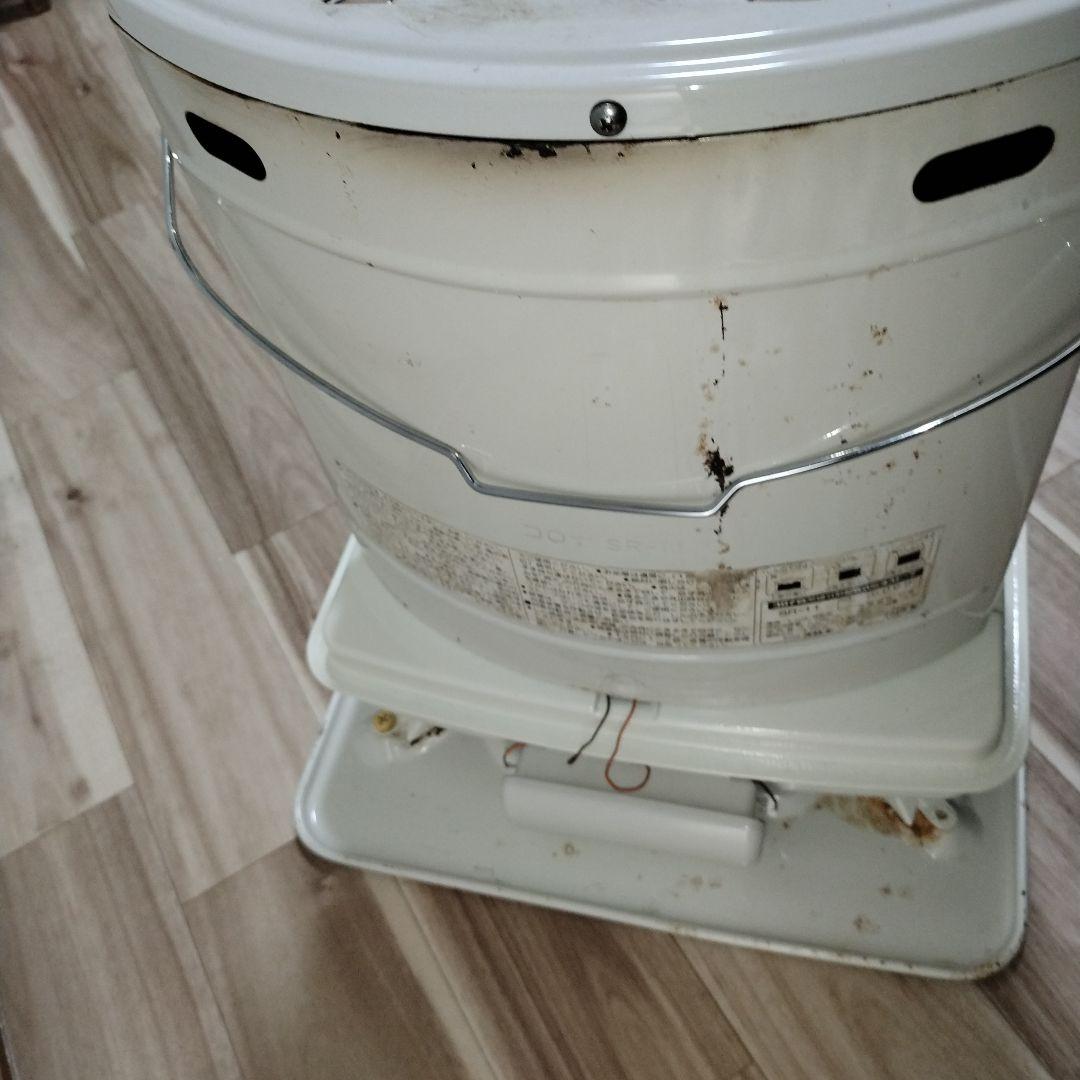 値下げ　送料無料　コロナ レトロストーブ ホワイト　　 キャンプや災害時にも活躍