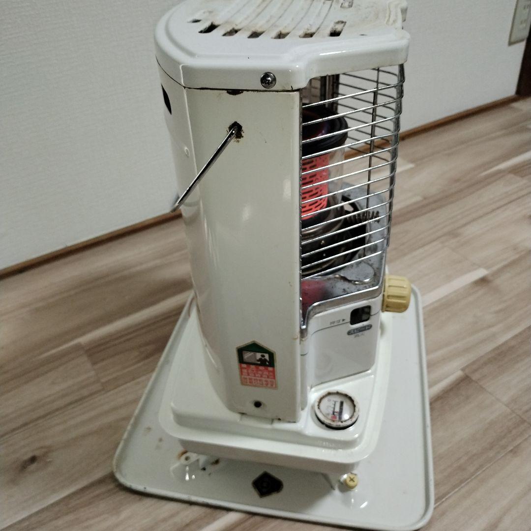 値下げ　送料無料　コロナ レトロストーブ ホワイト　　 キャンプや災害時にも活躍
