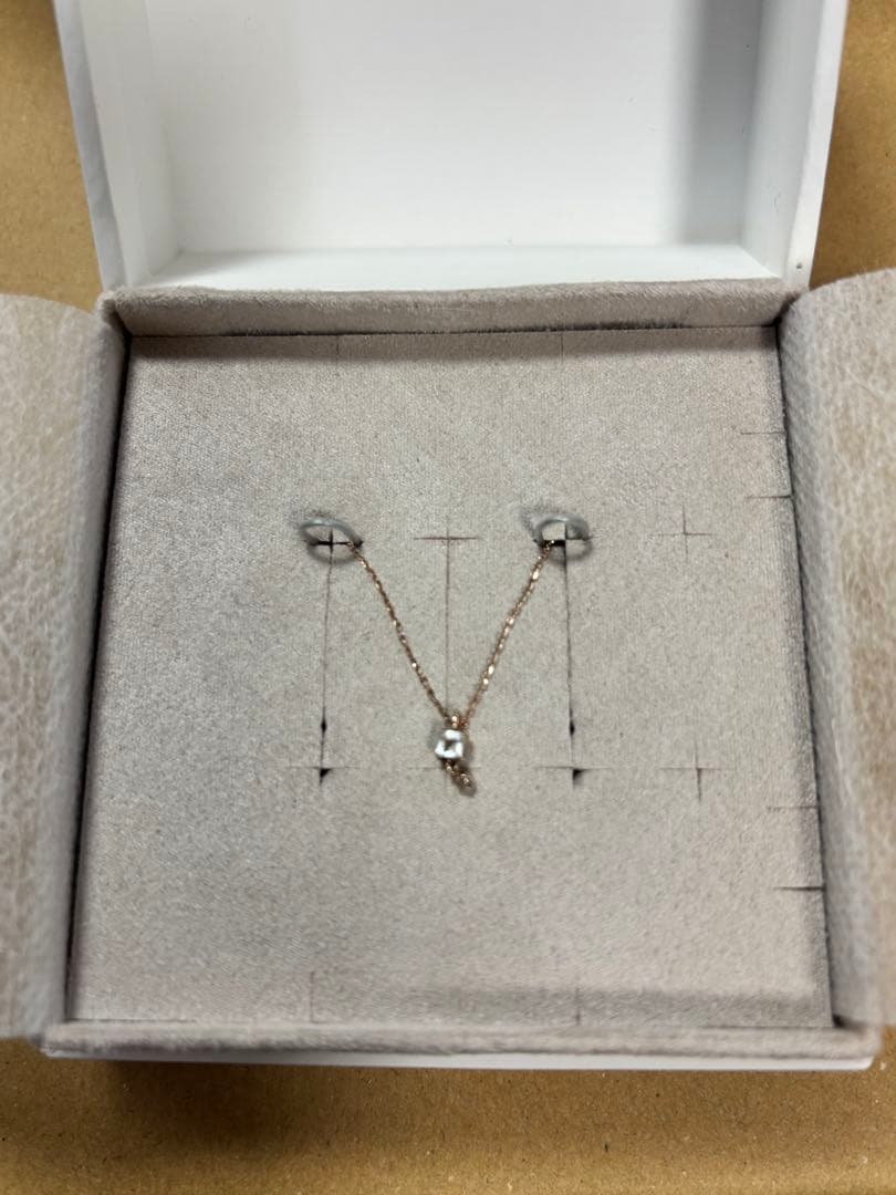 ete K10MPG ミストピンクホワイトパーズ/ブラウンダイヤモンドネックレス