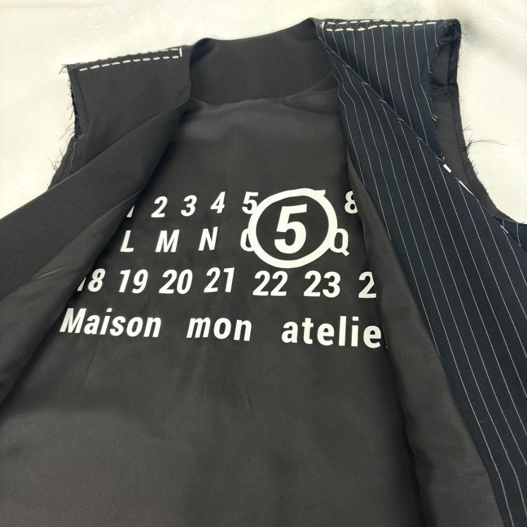 新品タグ付♡MICALLE MICALLE 　〇ジェラ風　ベスト ジャケット