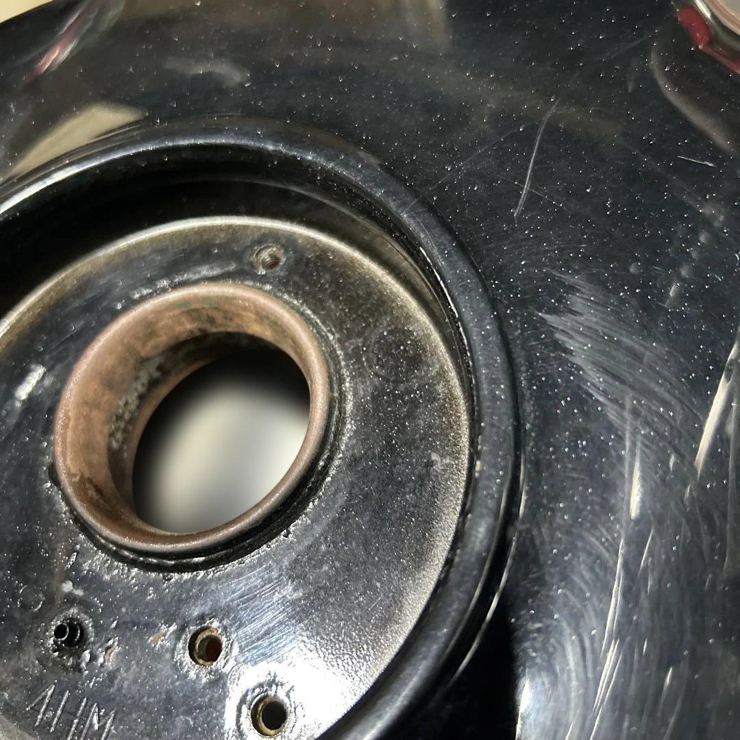 年末価格　YAMAHA XJR400 4HMタンク　凹み有　純正キー付き