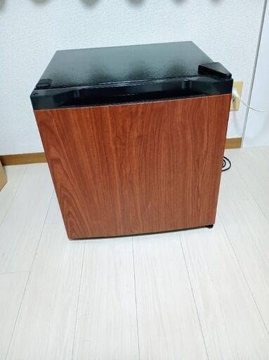 アイリスオーヤマ　冷蔵/冷凍庫　31L