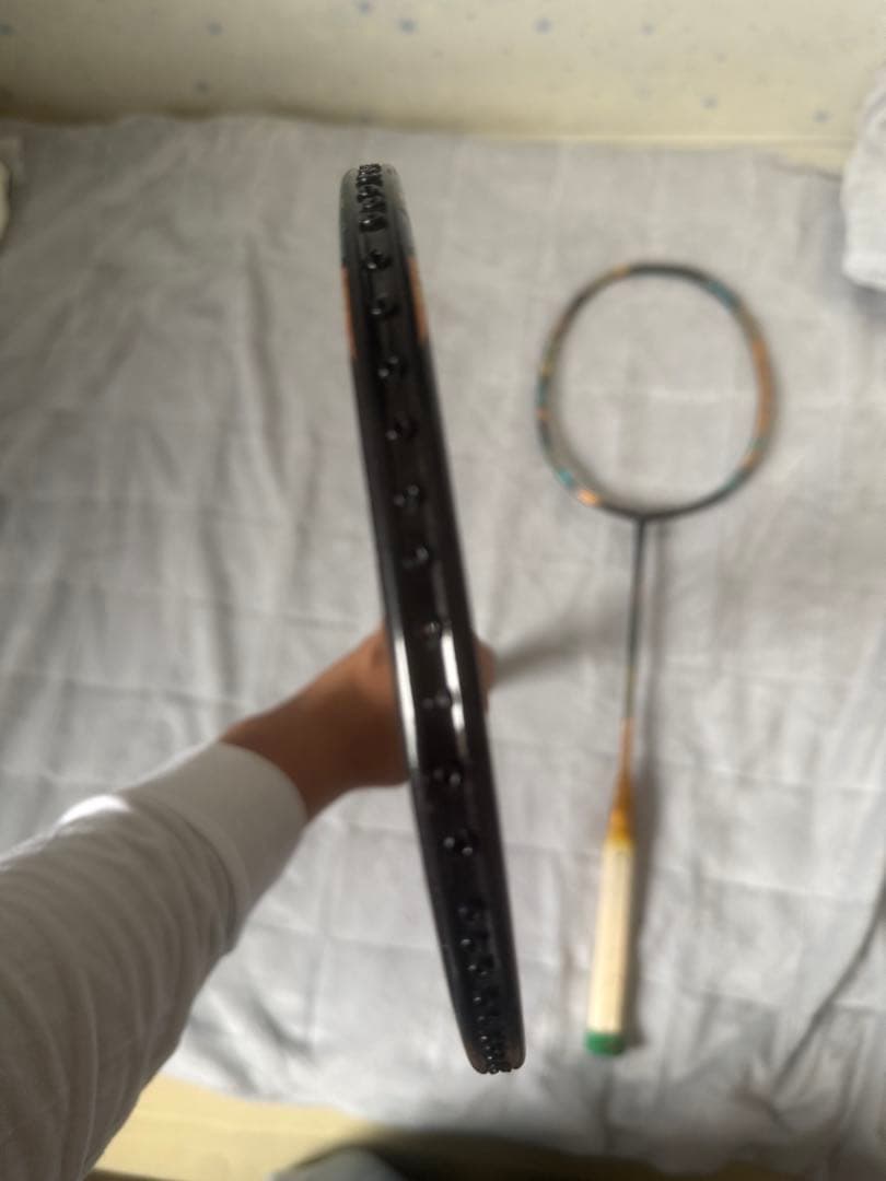 ASTROX88Dpro4Uです！ 使わなくなったのでバドをする方ご購入お願い！