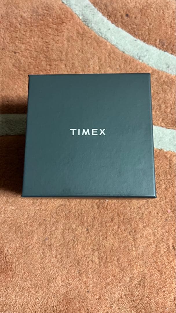 TIMEX SSQ デジタル腕時計 未使用品　シルバー