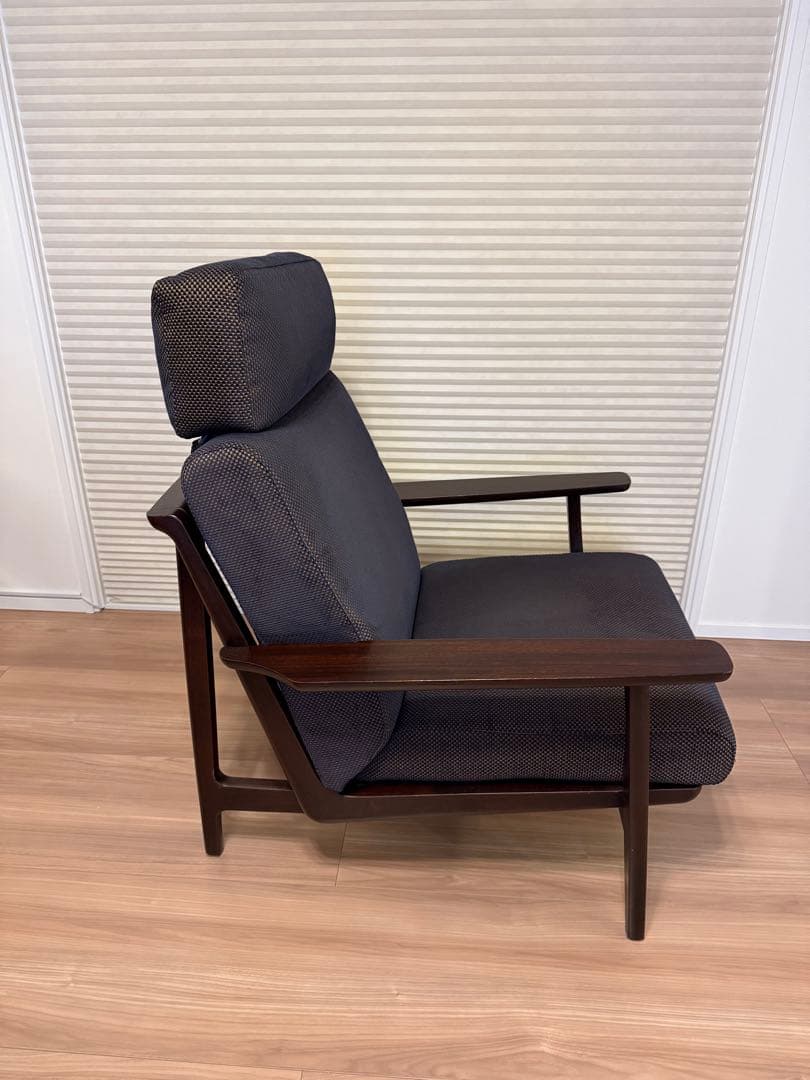 カリモク　1人掛アームソファ　WU61