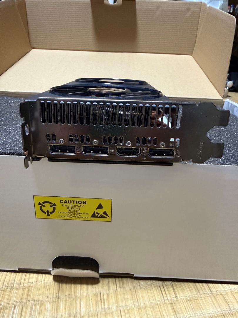 玄人志向 RADEON RX 5700 XT 8GB