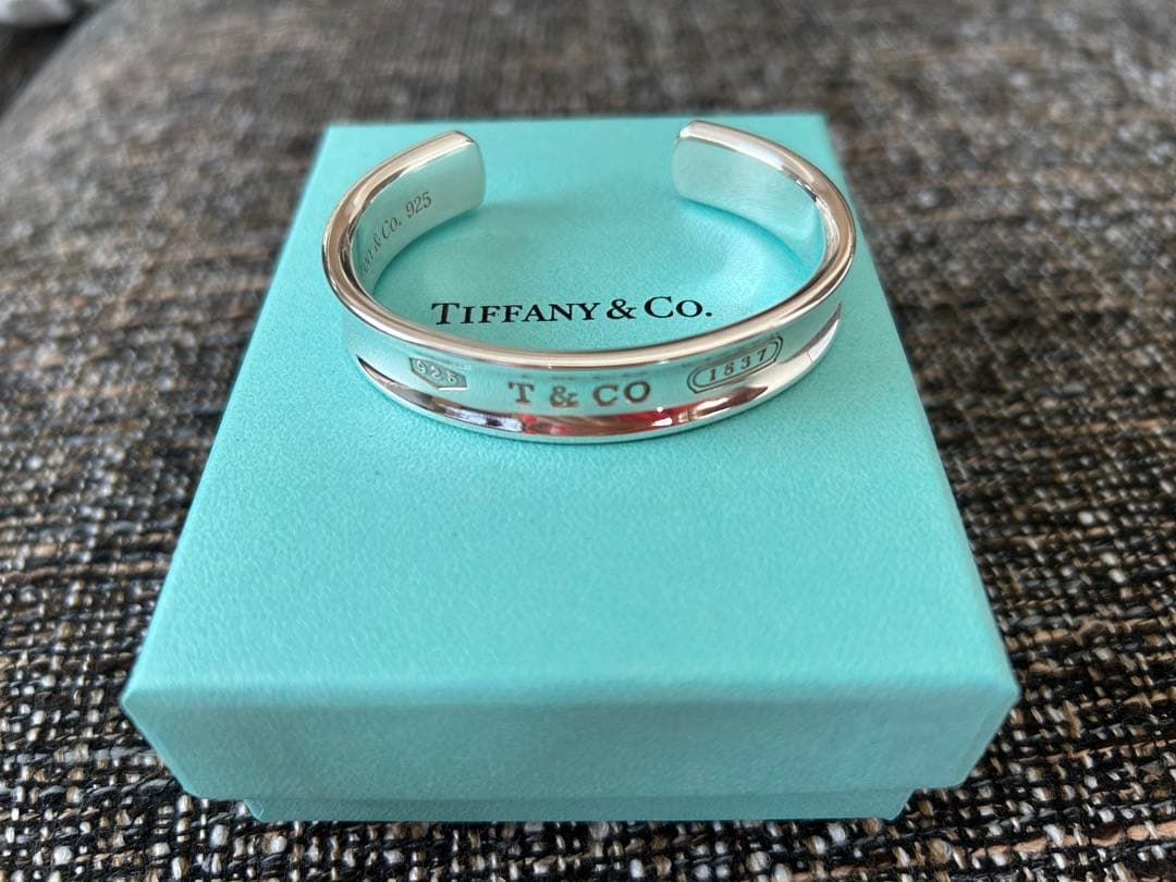 Tiffany & Co. ティファニーシルバーバングル