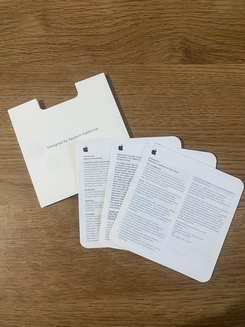 AirPods Pro（第1世代）箱付き・付属品あり　イヤホンケース付き