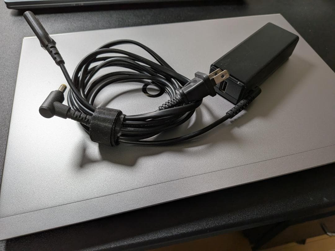 【メモリ16GB美品】VAIO S13 8世代Core i5 SSD 256GB