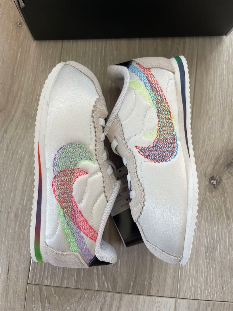 新品未使用　Nike TD Cortez Be True