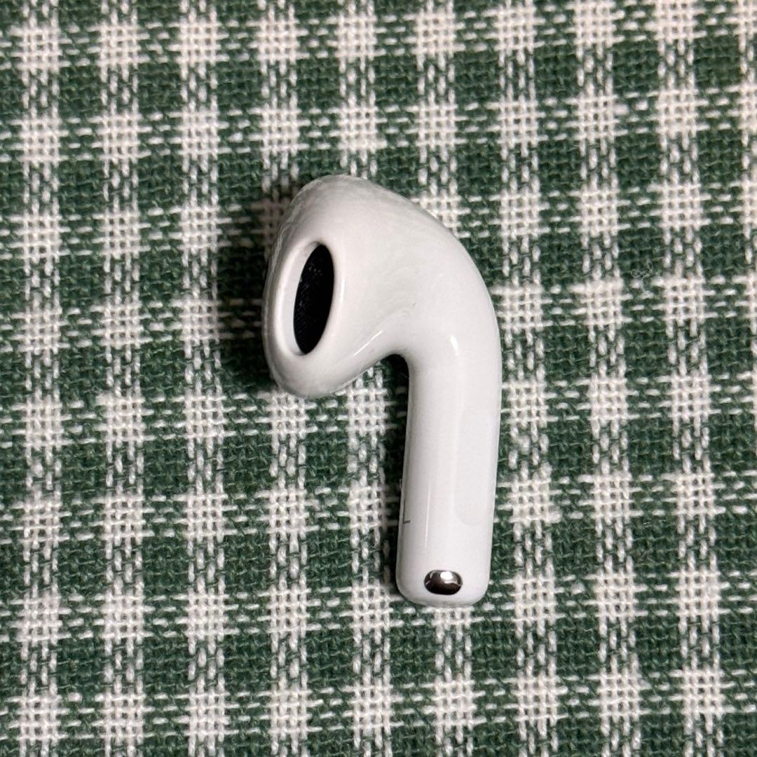 【完品】AirPods 4 本体 ANC搭載モデル