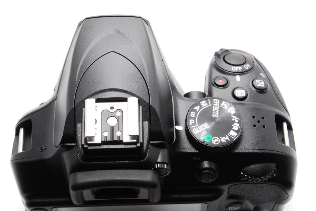 ぽぽーん ✨ほぼ新品 ✨Nikon D3400 ダブルレンズセット