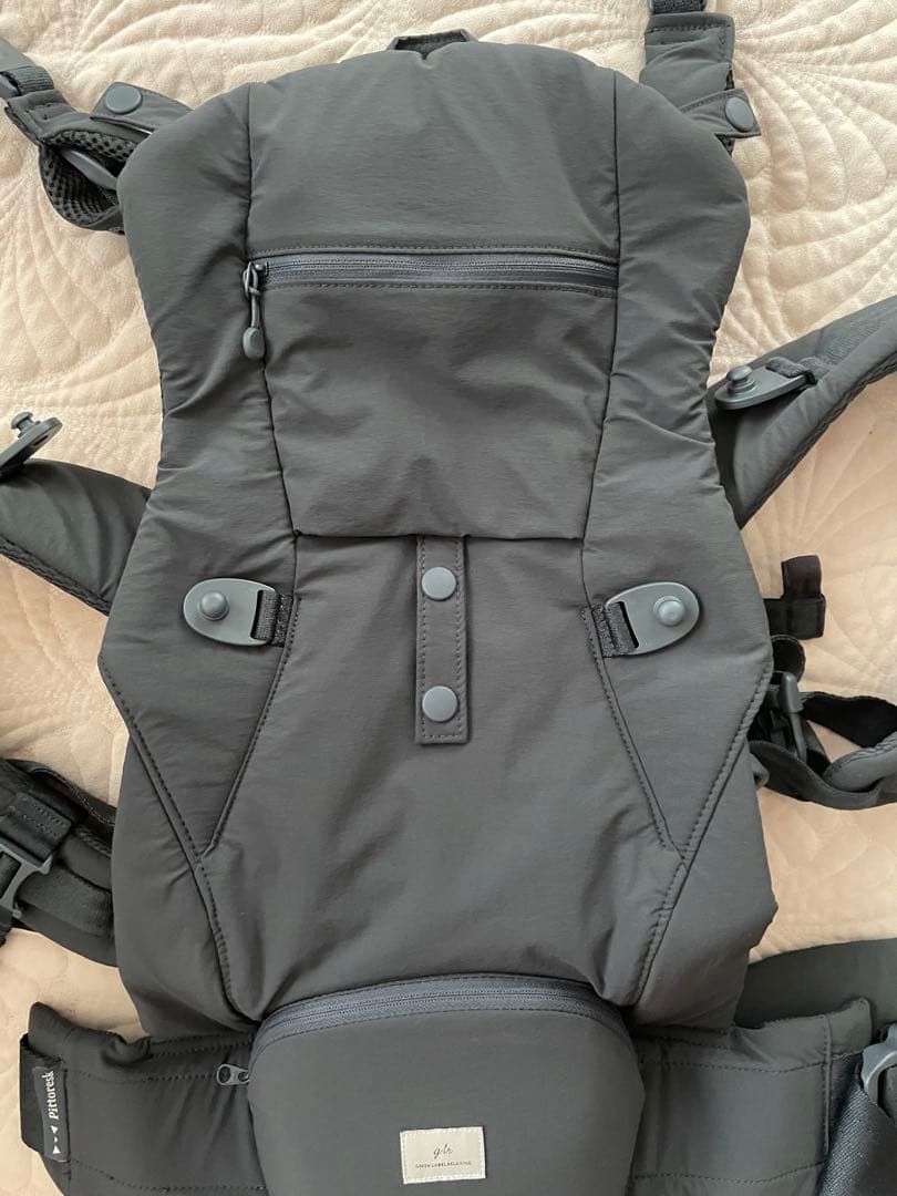 美品　green label relaxing BABY CARRIER ON