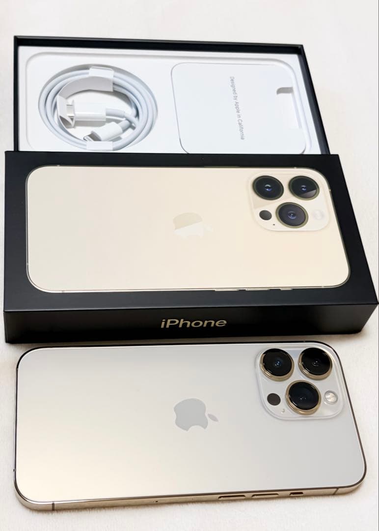 美品 iPhone 13 Pro 256GB SIMフリー バッテリー100％