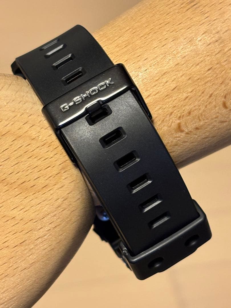コラボ/G-SHOCK/限定/1PIU1UGUALE3/時計/GD-X6900