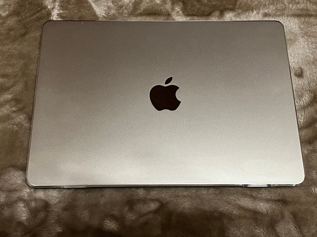 MacBook Air 13.6インチ M2 256GB スターライト