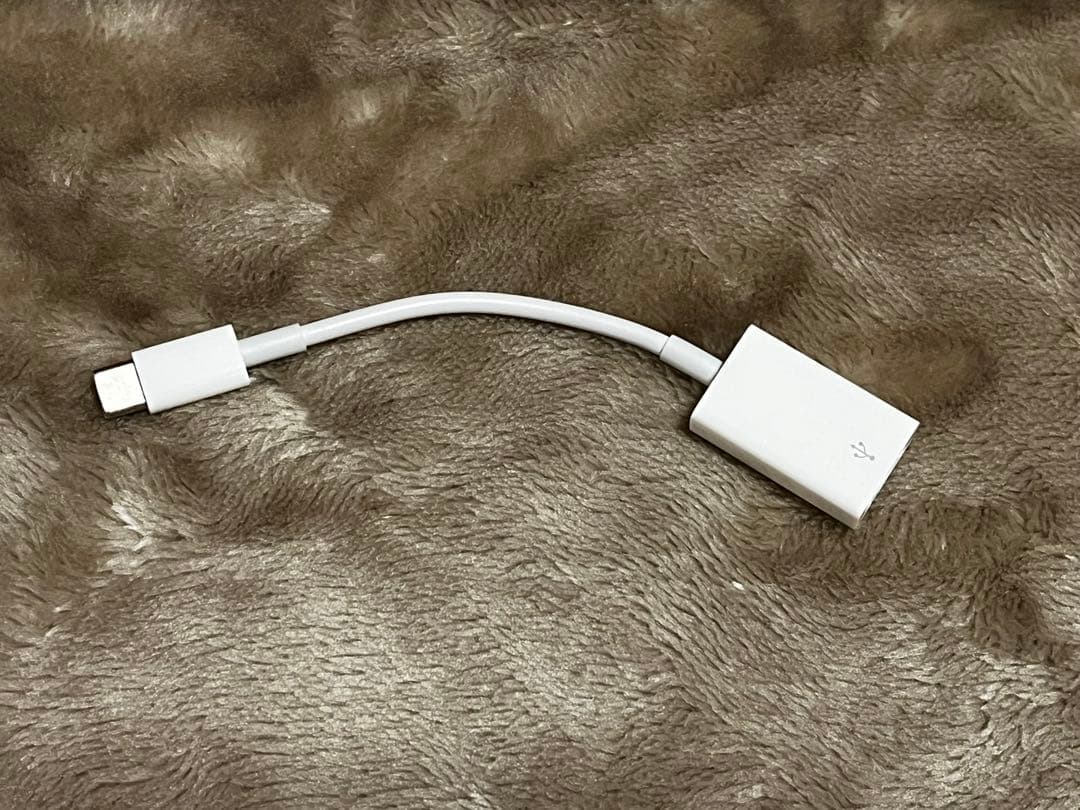 MacBook Air 13.6インチ M2 256GB スターライト