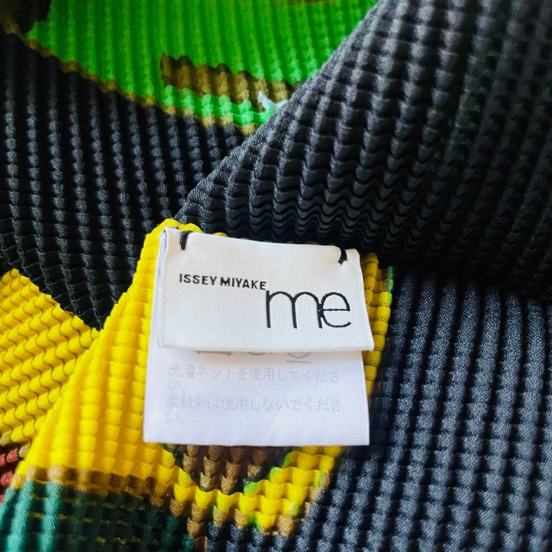 【美品】イッセイミヤケ me ミー ボトルプリント 半袖 プリーツ カットソー
