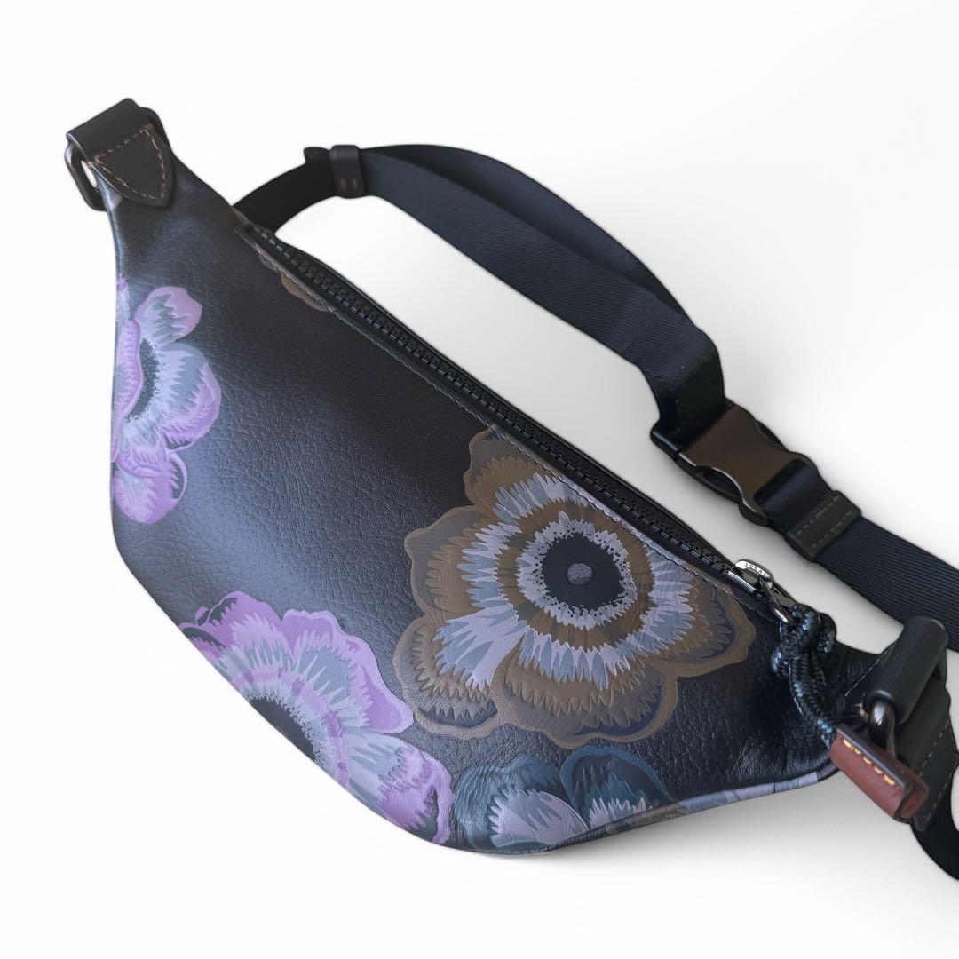 美品　COACH×カフェファセット　限定コラボ　ボディバッグ