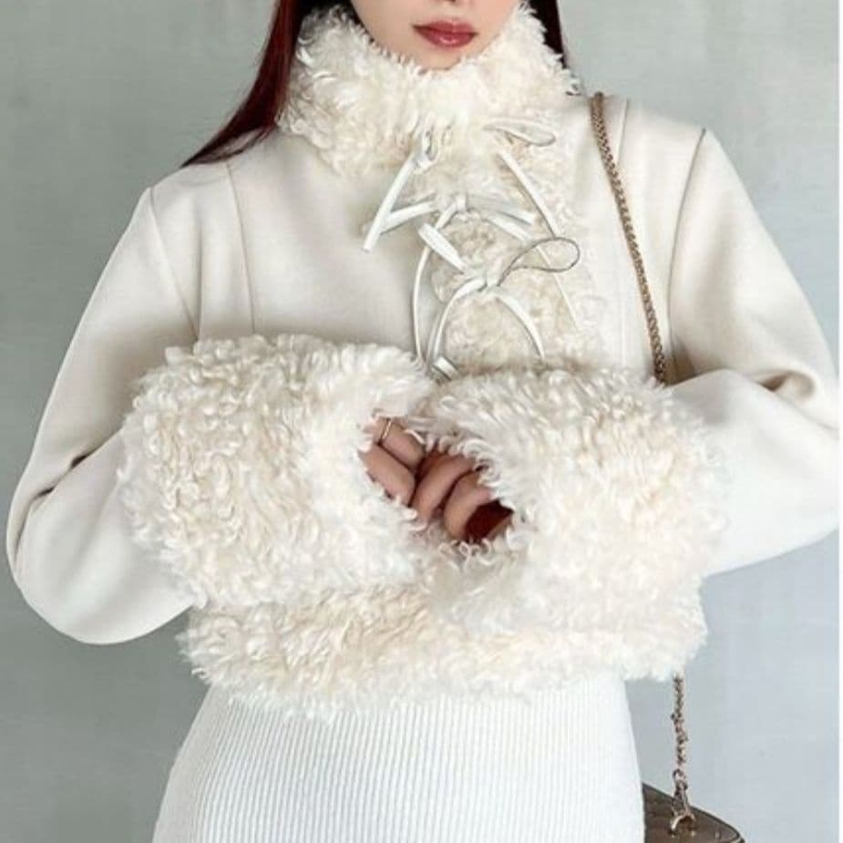 ポイントフェイクファーブルゾン　リゼクシー　RESEXXY