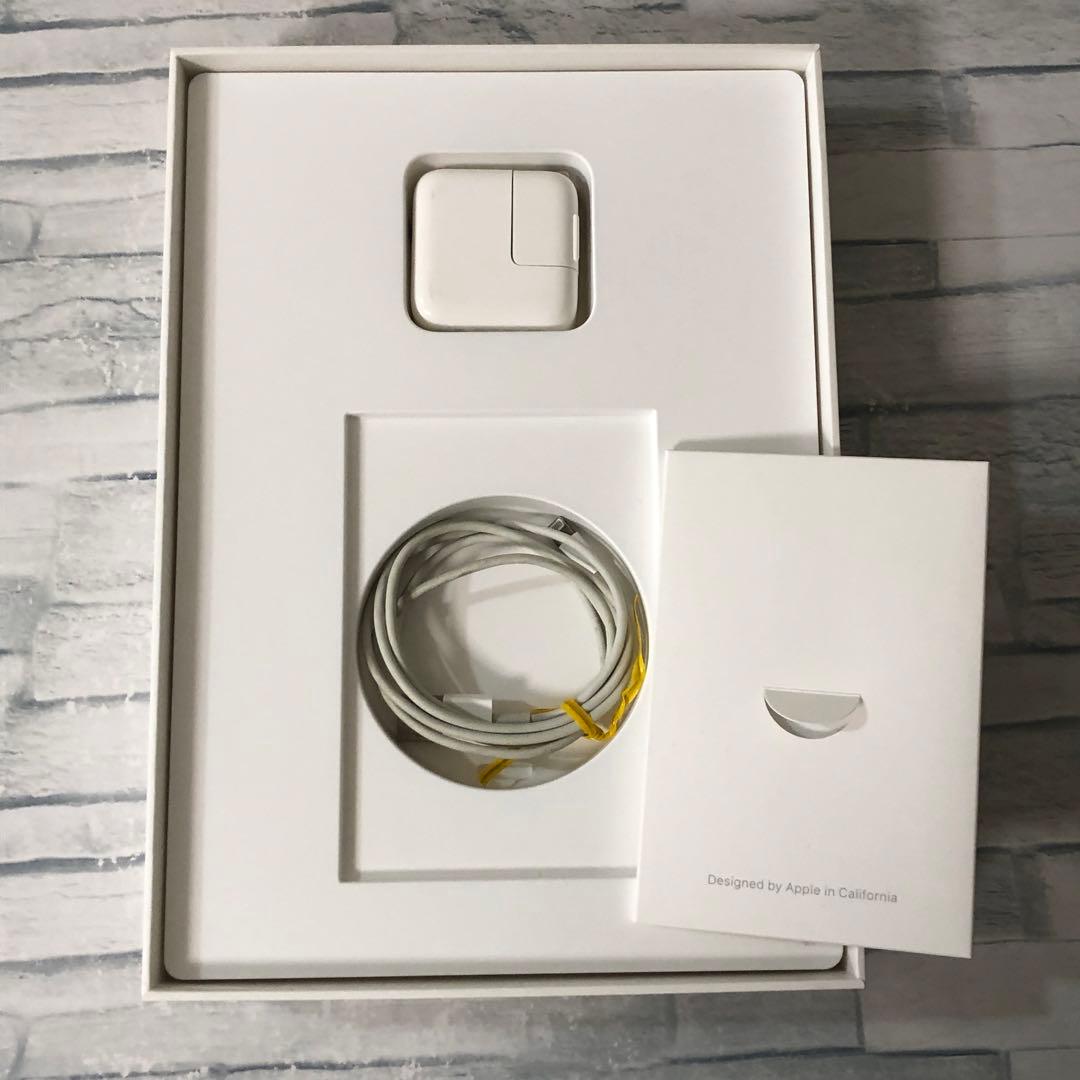 Apple 第5世代 iPad 付属品完備 32GB 管理番号：1173