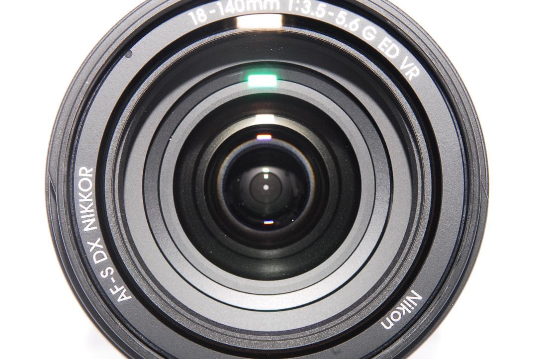 美品レンズNikon AF-S DX 18-140mm F3.5-5.6G VR