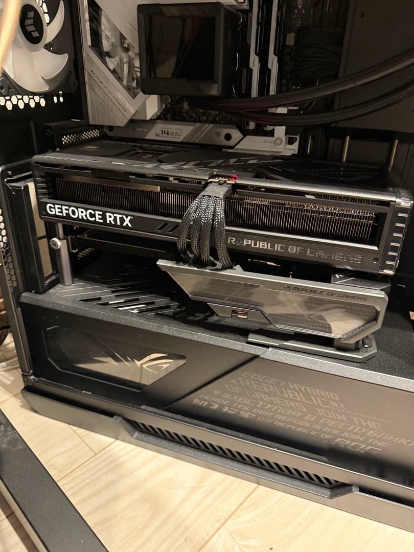 グラフィックボード・グラボ・ビデオカード ROG Strix rtx4090
