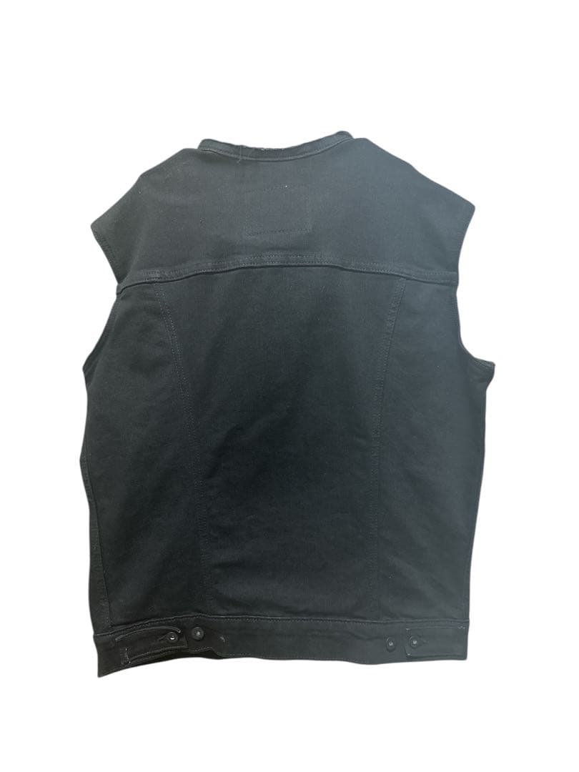 LEVI'Sメンズベスト刺繍パッチ付き