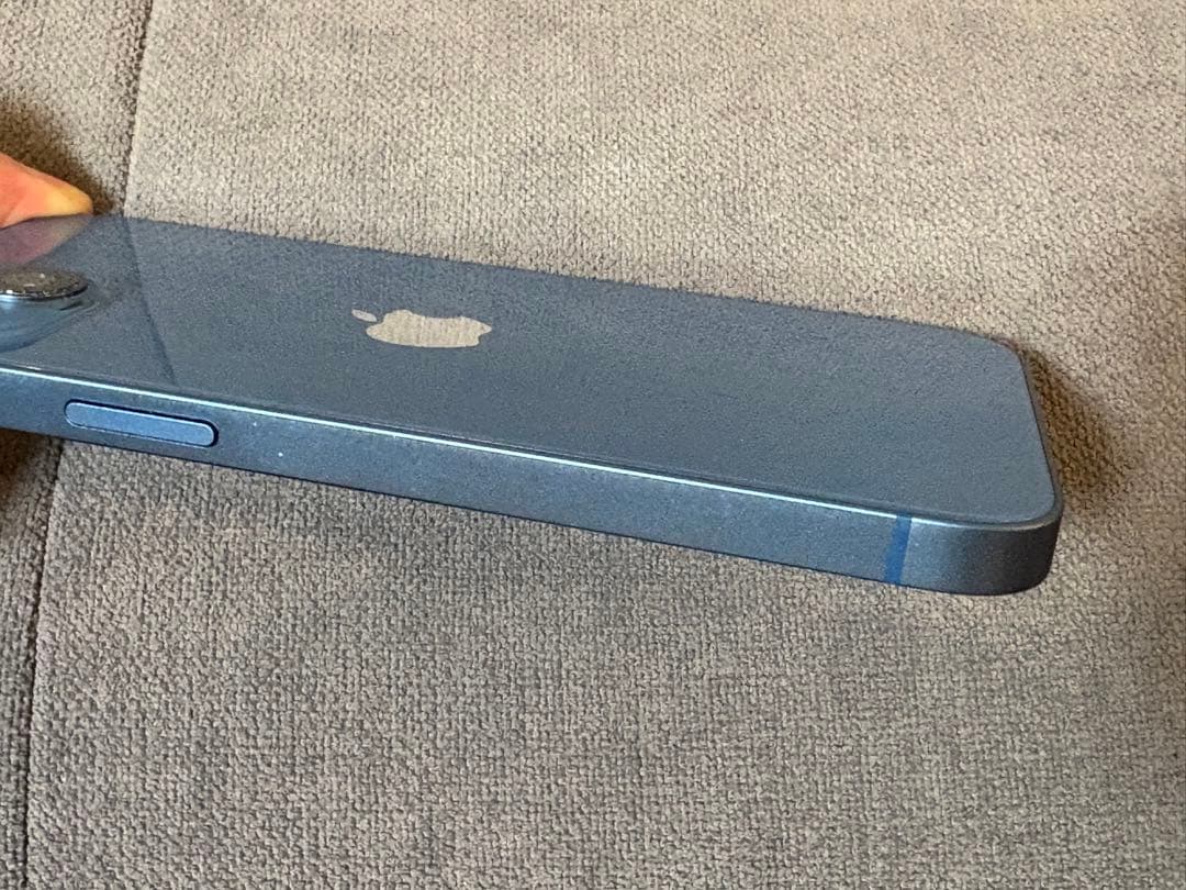 iPhone13 256GB SIMロックなし MLNM3J/Aバッテリー83%