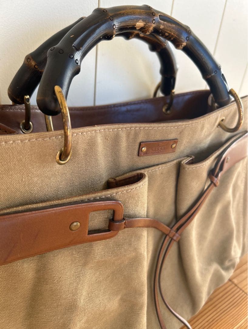 【美品】GUCCI グッチ バンブー トムフォード期 レザー ハンドバッグ　ロゴ