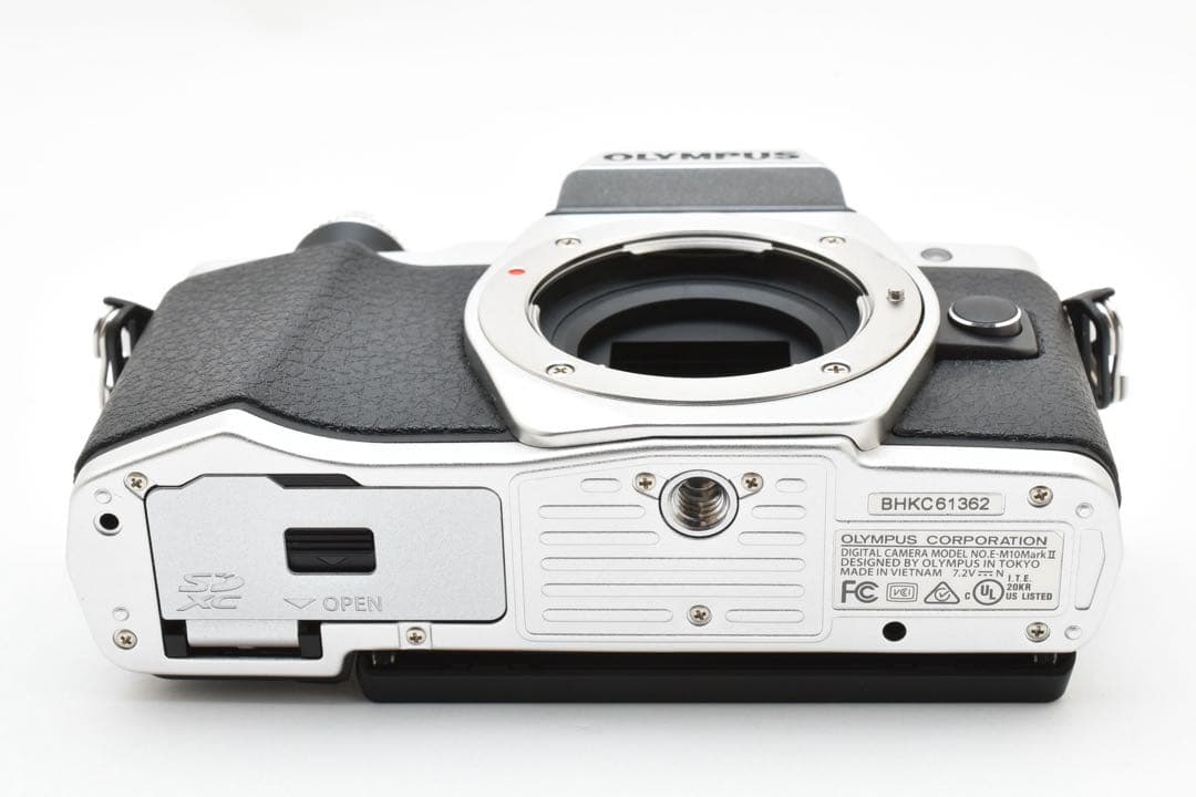 Olympus OM-D E-M10 Mark III ダブルズームキット