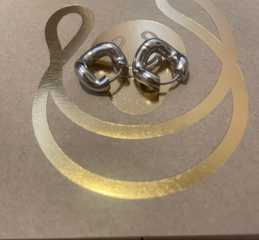 Charlotte Chesnais シャルロッテシェネピアス 深水光太