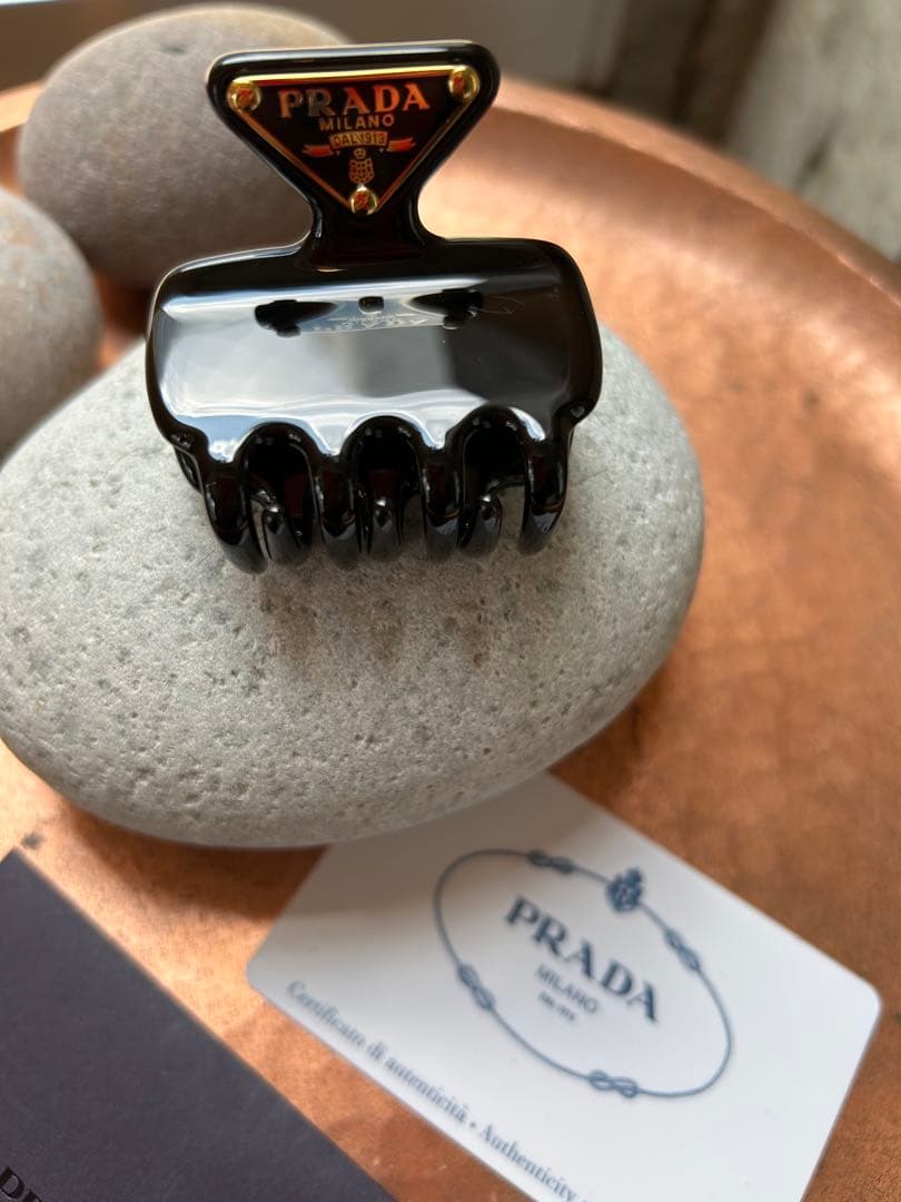 PRADA プラダ ヘアクリップ ブラック 正規品